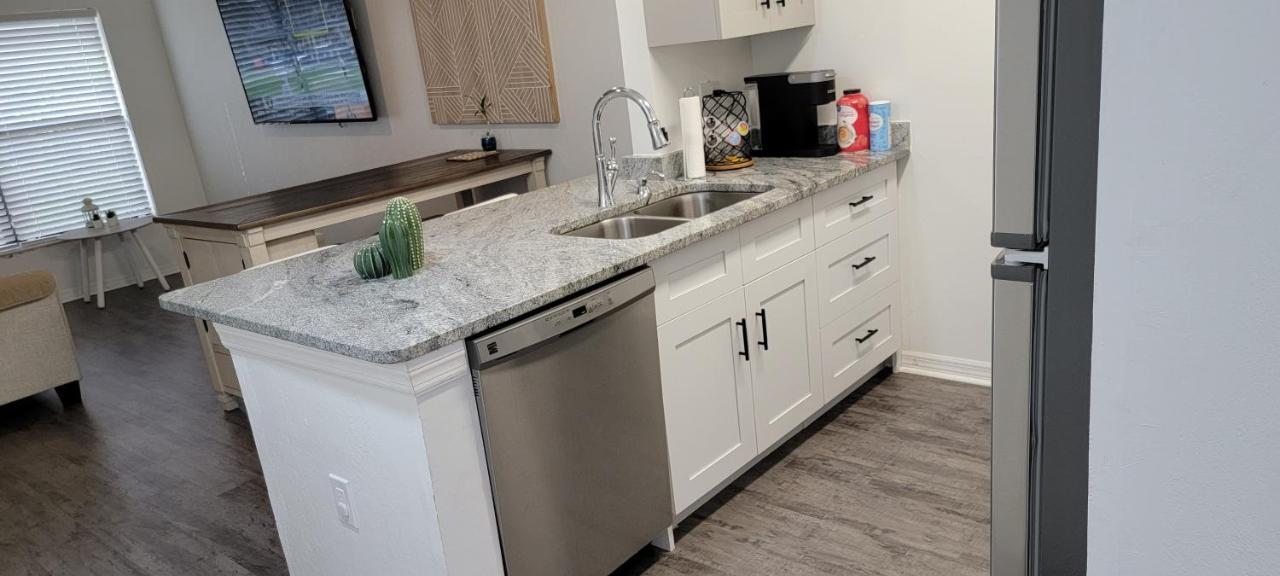 Discover Luxury Condo Steps Away From Celebration Pointe And I-75! Гейнсвилл Экстерьер фото
